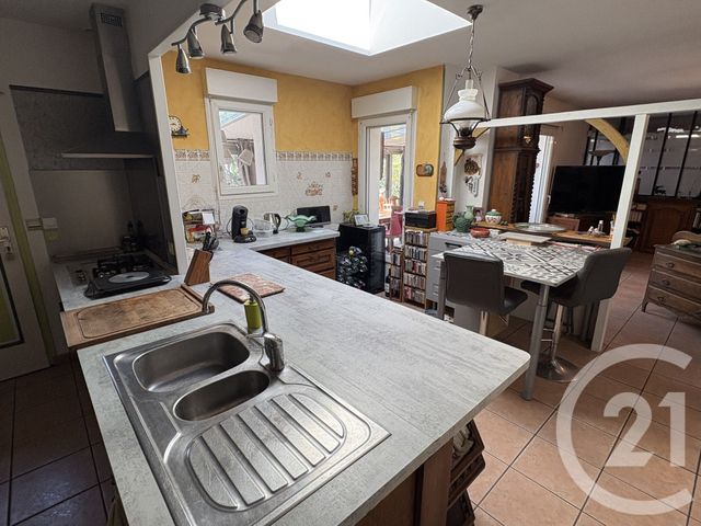 Maison &agrave; vendre - 4 pi&egrave;ces - 162 m2 - Chateauroux - 36 - CENTRE