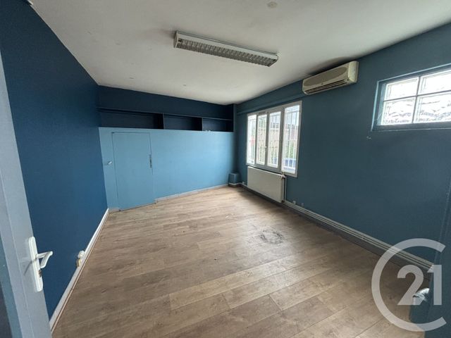 Local commercial à louer - 280.0 m2 - 36 - Indre