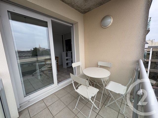 Appartement F1 &agrave; louer - 1 pi&egrave;ce - 29,08 m2 - Chateauroux - 36 - CENTRE