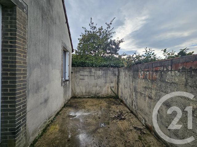 Maison &agrave; louer - 2 pi&egrave;ces - 33,34 m2 - Buzancais - 36 - CENTRE