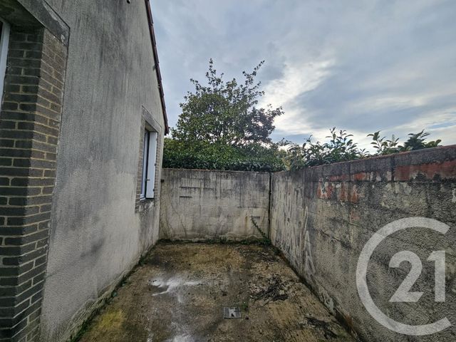 Maison &agrave; louer - 2 pi&egrave;ces - 33,34 m2 - Buzancais - 36 - CENTRE