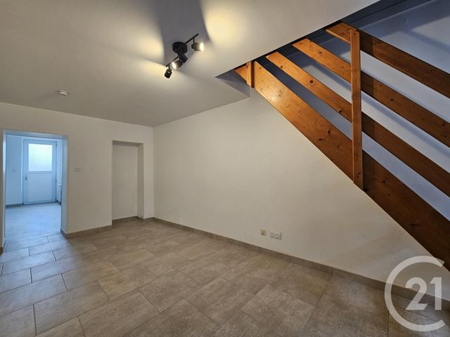 Maison &agrave; louer - 2 pi&egrave;ces - 33,34 m2 - Buzancais - 36 - CENTRE
