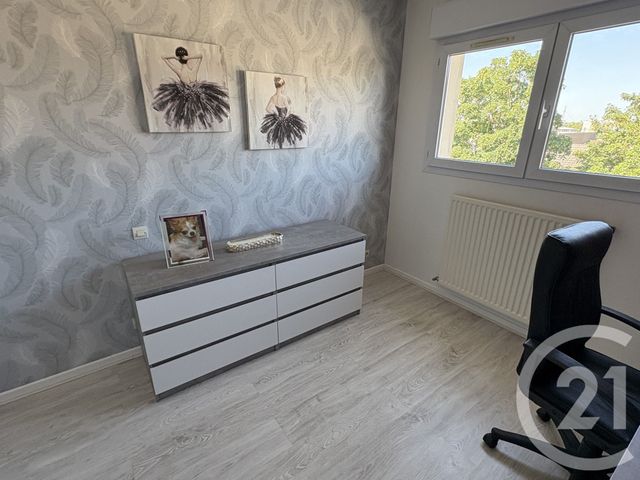 Appartement T4 &agrave; vendre - 4 pi&egrave;ces - 77,07 m2 - Chateauroux - 36 - CENTRE