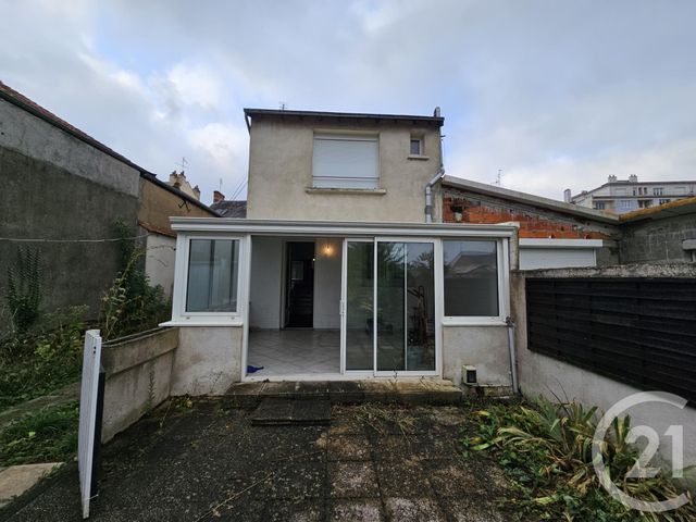 Maison &agrave; louer - 4 pi&egrave;ces - 88,96 m2 - Chateauroux - 36 - CENTRE