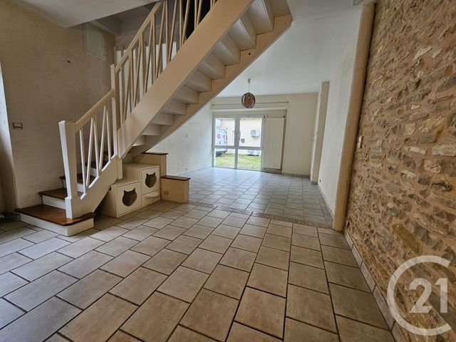 Maison &agrave; louer - 4 pi&egrave;ces - 88,96 m2 - Chateauroux - 36 - CENTRE