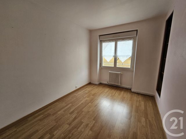 Maison &agrave; louer - 4 pi&egrave;ces - 88,96 m2 - Chateauroux - 36 - CENTRE