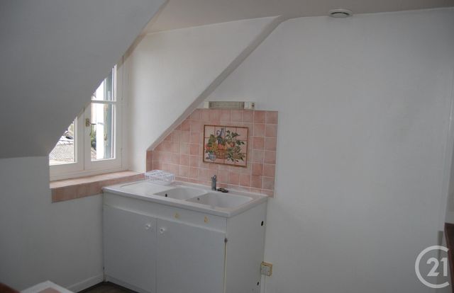 Appartement T2 &agrave; louer - 2 pi&egrave;ces - 44,04 m2 - Chateauroux - 36 - CENTRE