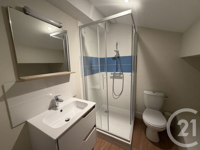 Appartement T3 &agrave; louer - 3 pi&egrave;ces - 67,96 m2 - Chateauroux - 36 - CENTRE
