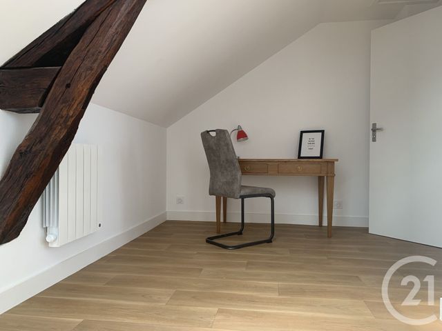 Appartement T2 &agrave; louer - 2 pi&egrave;ces - 47,20 m2 - Chateauroux - 36 - CENTRE