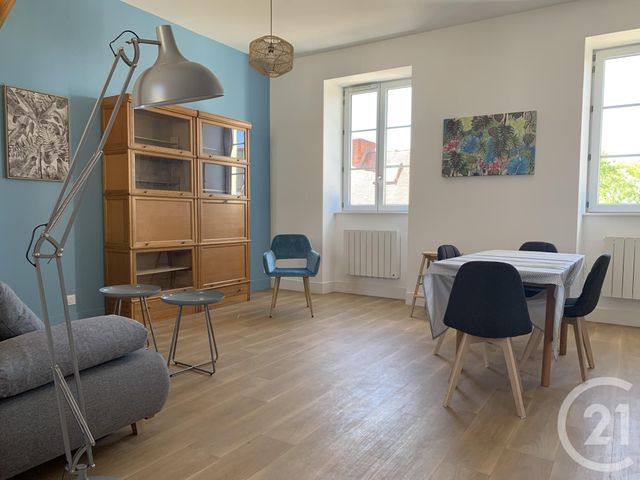 Appartement T2 &agrave; louer - 2 pi&egrave;ces - 47,20 m2 - Chateauroux - 36 - CENTRE