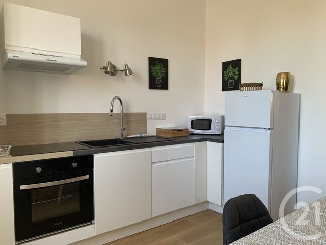 Appartement T2 &agrave; louer - 2 pi&egrave;ces - 47,20 m2 - Chateauroux - 36 - CENTRE