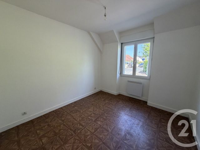 Appartement T3 &agrave; louer - 3 pi&egrave;ces - 51,11 m2 - St Maur - 36 - CENTRE