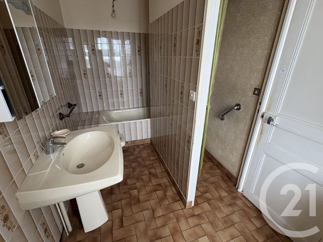Maison &agrave; vendre - 1 pi&egrave;ce - 40 m2 - Niherne - 36 - CENTRE