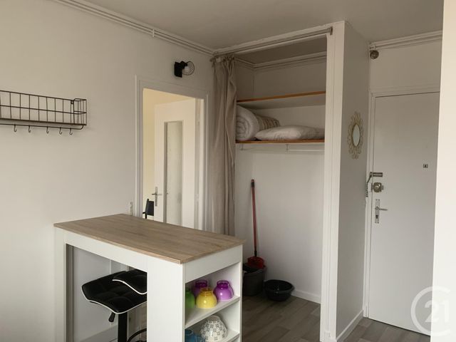 Appartement Studio &agrave; louer - 1 pi&egrave;ce - 29,50 m2 - Chateauroux - 36 - CENTRE