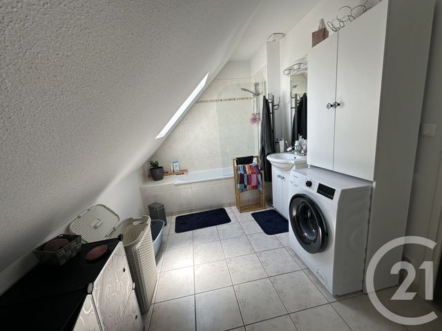 Maison &agrave; louer - 3 pi&egrave;ces - 69 m2 - Le Poinconnet - 36 - CENTRE