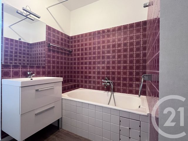 Appartement F3 &agrave; vendre - 3 pi&egrave;ces - 63,25 m2 - Chateauroux - 36 - CENTRE