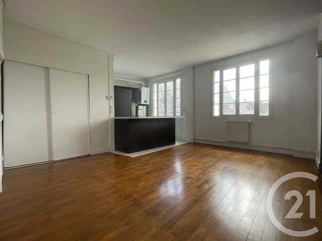 Appartement T2 &agrave; louer - 2 pi&egrave;ces - 44,09 m2 - Chateauroux - 36 - CENTRE