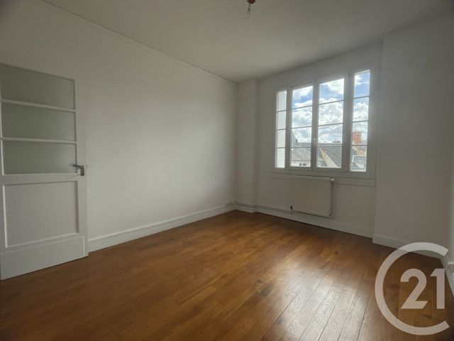 Appartement T2 &agrave; louer - 2 pi&egrave;ces - 44,09 m2 - Chateauroux - 36 - CENTRE