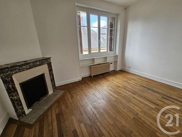 Appartement F3 &agrave; louer - 3 pi&egrave;ces - 93,04 m2 - Chateauroux - 36 - CENTRE