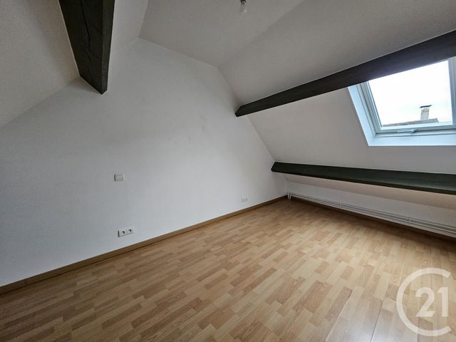 Maison &agrave; louer - 3 pi&egrave;ces - 54 m2 - Chateauroux - 36 - CENTRE