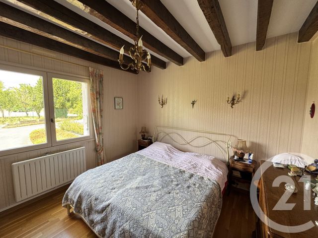 Maison &agrave; vendre - 7 pi&egrave;ces - 203,67 m2 - Neuvy St Sepulchre - 36 - CENTRE