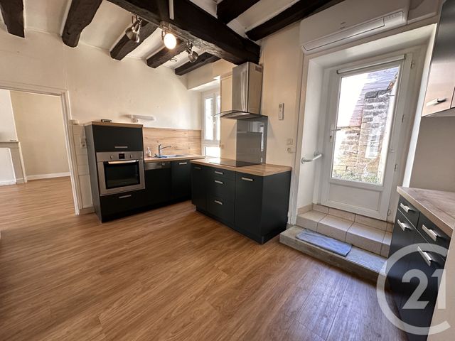 Maison &agrave; vendre - 2 pi&egrave;ces - 55 m2 - Levroux - 36 - CENTRE