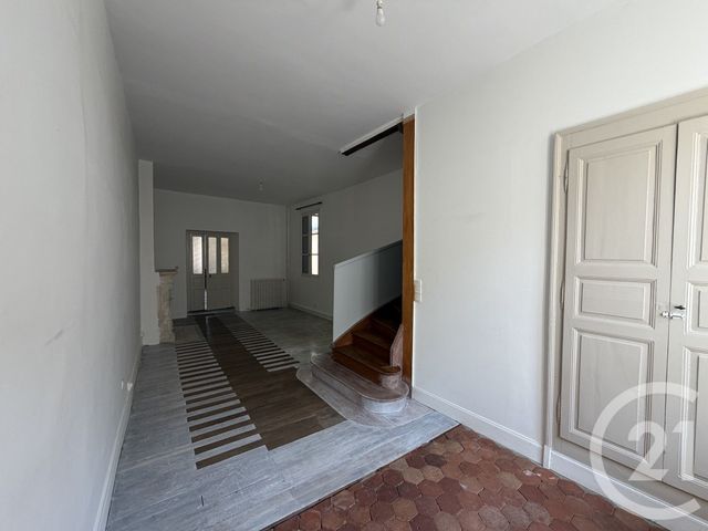 Appartement F4 &agrave; louer - 4 pi&egrave;ces - 112,77 m2 - Chateauroux - 36 - CENTRE
