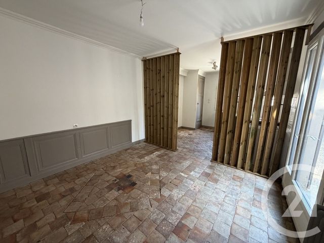 Appartement F4 &agrave; louer - 4 pi&egrave;ces - 112,77 m2 - Chateauroux - 36 - CENTRE