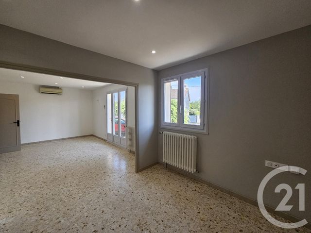 Maison &agrave; louer - 4 pi&egrave;ces - 82 m2 - Deols - 36 - CENTRE