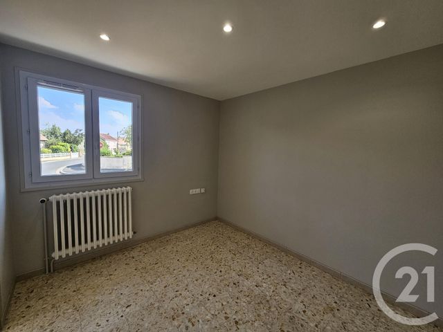 Maison &agrave; louer - 4 pi&egrave;ces - 82 m2 - Deols - 36 - CENTRE