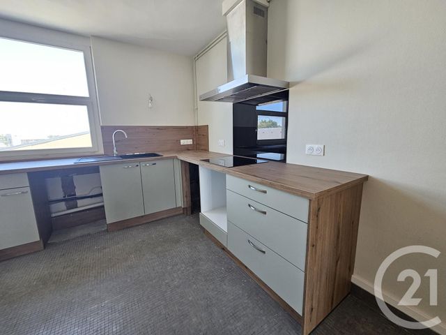 Appartement T3 &agrave; louer - 3 pi&egrave;ces - 64,12 m2 - Chateauroux - 36 - CENTRE