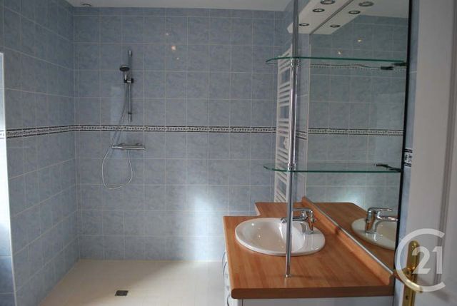 Maison &agrave; louer - 4 pi&egrave;ces - 103,09 m2 - Sassierges St Germain - 36 - CENTRE