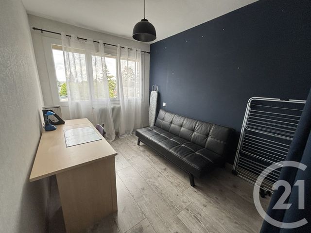 Appartement T4 &agrave; louer - 4 pi&egrave;ces - 87 m2 - Chateauroux - 36 - CENTRE