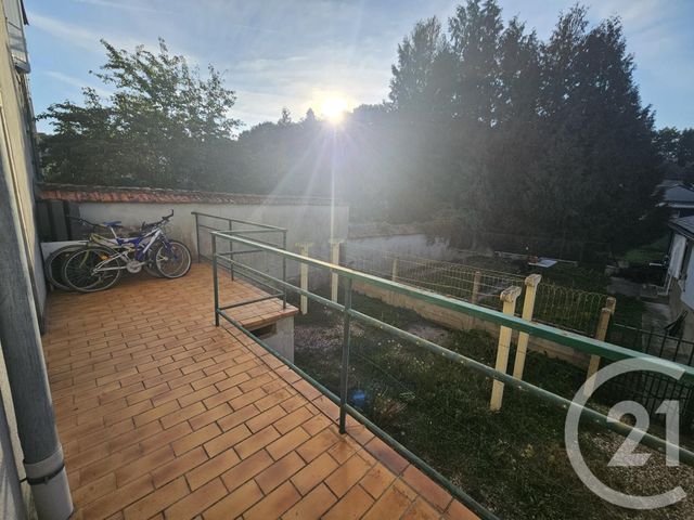 Appartement T2 &agrave; louer - 2 pi&egrave;ces - 55,79 m2 - St Marcel - 36 - CENTRE