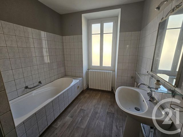 Appartement T3 &agrave; louer - 3 pi&egrave;ces - 76,01 m2 - St Marcel - 36 - CENTRE
