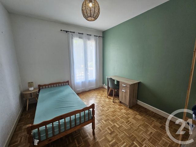 Appartement T4 &agrave; louer - 4 pi&egrave;ces - 90 m2 - Chateauroux - 36 - CENTRE