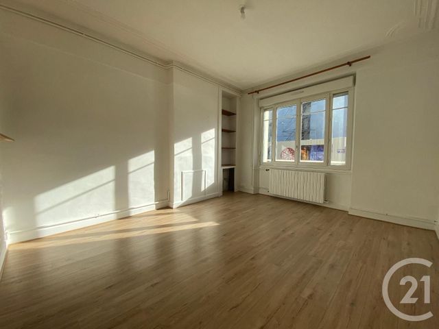 Maison &agrave; louer - 4 pi&egrave;ces - 93,24 m2 - Chateauroux - 36 - CENTRE