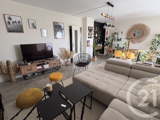 Appartement T4 &agrave; vendre - 4 pi&egrave;ces - 74,41 m2 - Chateauroux - 36 - CENTRE