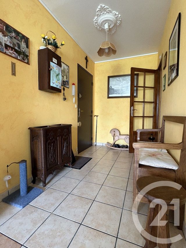 Appartement T4 &agrave; vendre - 4 pi&egrave;ces - 94 m2 - Chateauroux - 36 - CENTRE