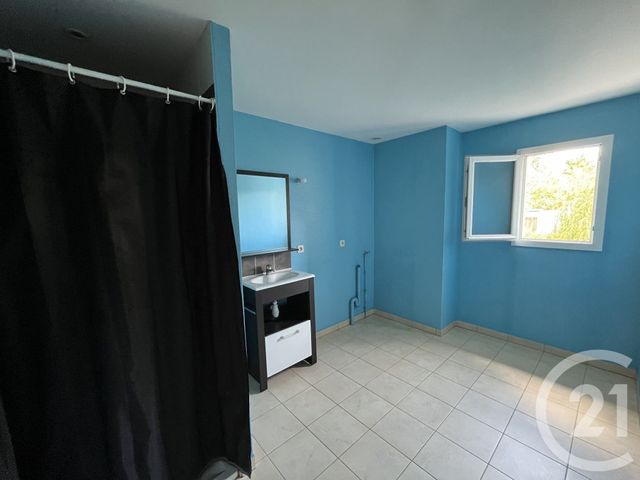 Appartement T3 &agrave; louer - 3 pi&egrave;ces - 97,40 m2 - Chateauroux - 36 - CENTRE