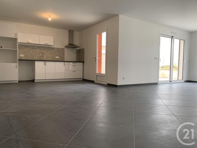 Maison &agrave; louer - 4 pi&egrave;ces - 98,10 m2 - St Maur - 36 - CENTRE