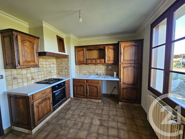 Maison &agrave; louer - 4 pi&egrave;ces - 89,63 m2 - Vineuil - 36 - CENTRE