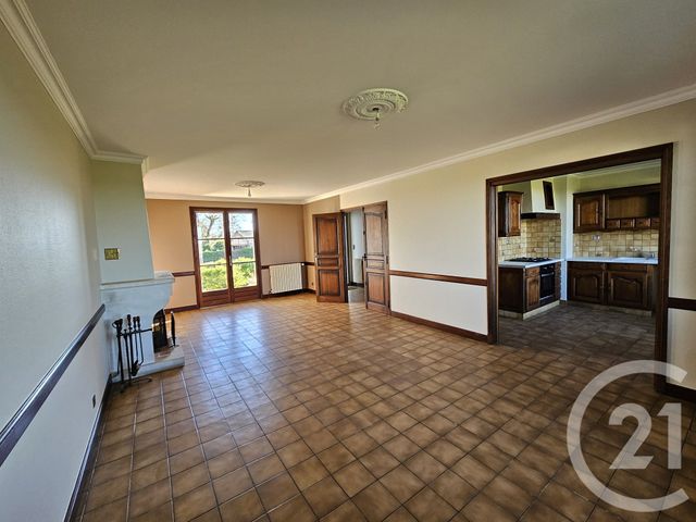 Maison &agrave; louer - 4 pi&egrave;ces - 89,63 m2 - Vineuil - 36 - CENTRE
