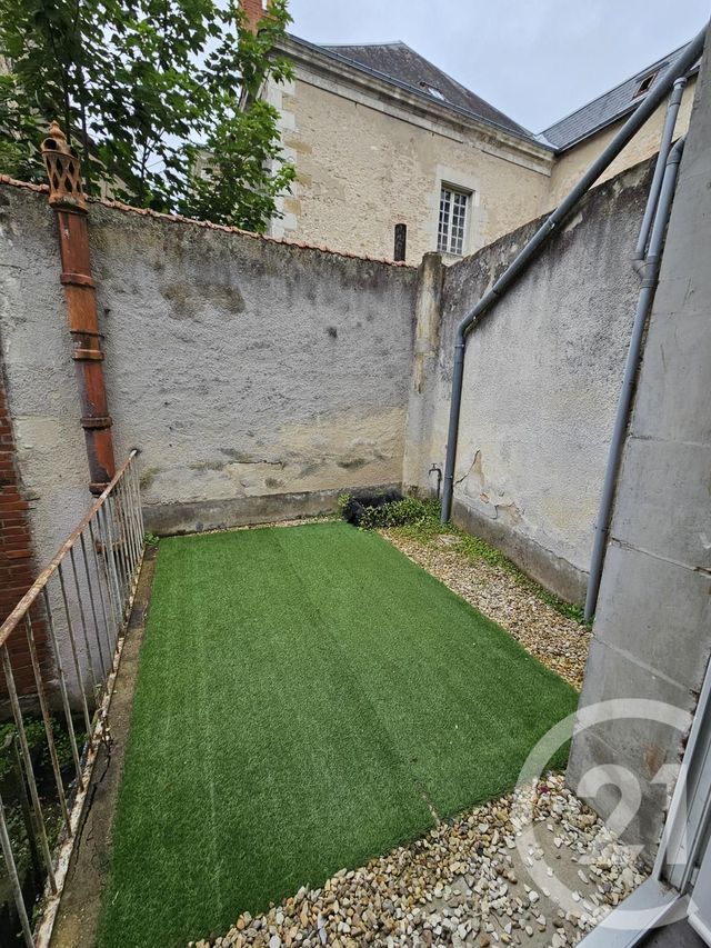 Maison &agrave; louer - 4 pi&egrave;ces - 99,90 m2 - Buzancais - 36 - CENTRE
