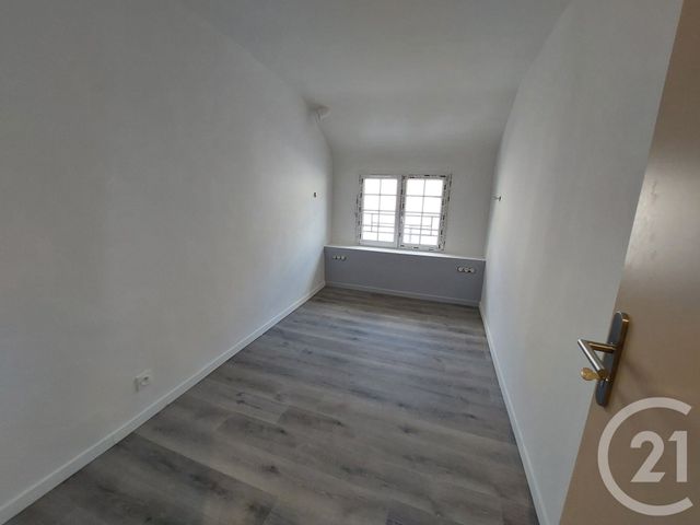 Maison &agrave; vendre - 12 pi&egrave;ces - 212,22 m2 - Issoudun - 36 - CENTRE