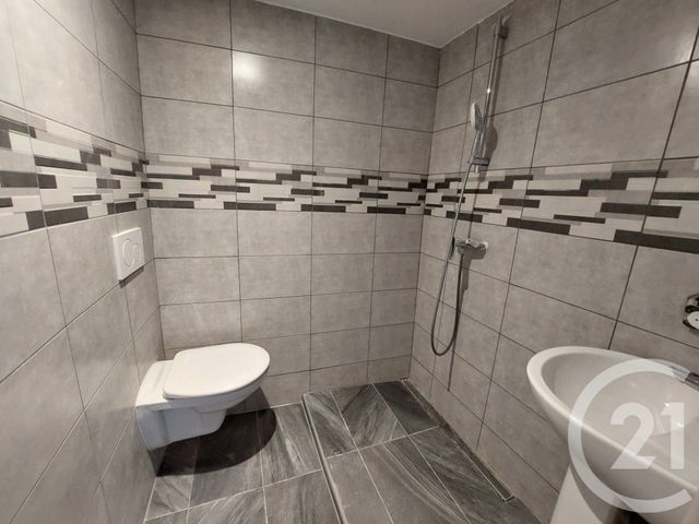 Maison &agrave; vendre - 12 pi&egrave;ces - 212,22 m2 - Issoudun - 36 - CENTRE