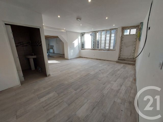 Maison &agrave; vendre - 12 pi&egrave;ces - 212,22 m2 - Issoudun - 36 - CENTRE