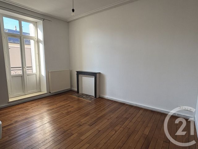 Appartement T2 &agrave; louer - 2 pi&egrave;ces - 47,15 m2 - Chateauroux - 36 - CENTRE