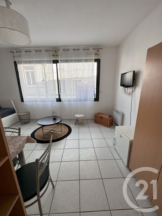 Appartement T1 &agrave; louer - 1 pi&egrave;ce - 28,46 m2 - Chateauroux - 36 - CENTRE