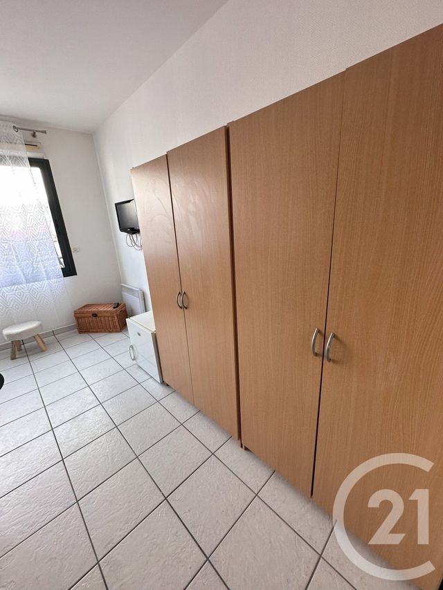 Appartement T1 &agrave; louer - 1 pi&egrave;ce - 28,46 m2 - Chateauroux - 36 - CENTRE